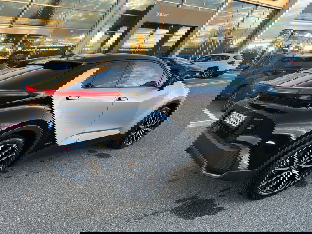 Toyota Toyota C-HR usata a Milano (7)