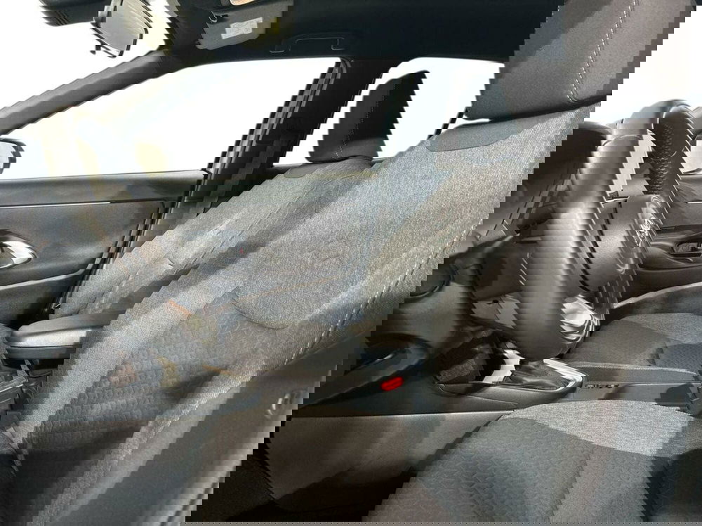 Toyota Yaris Cross usata a Lecco (10)