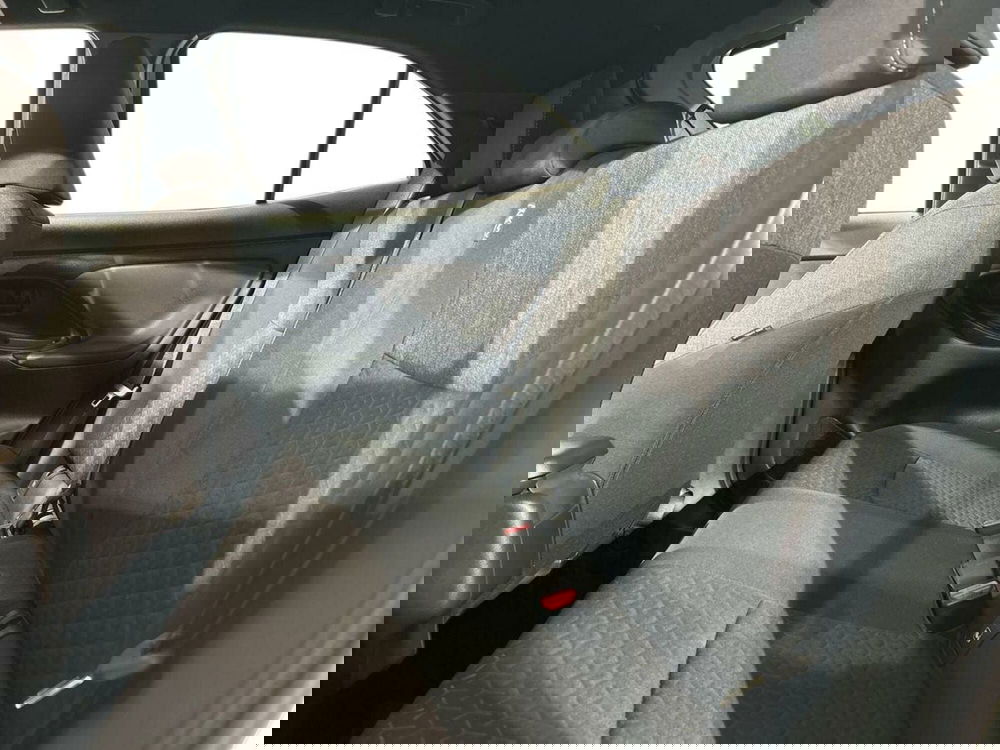 Toyota Yaris Cross usata a Lecco (11)