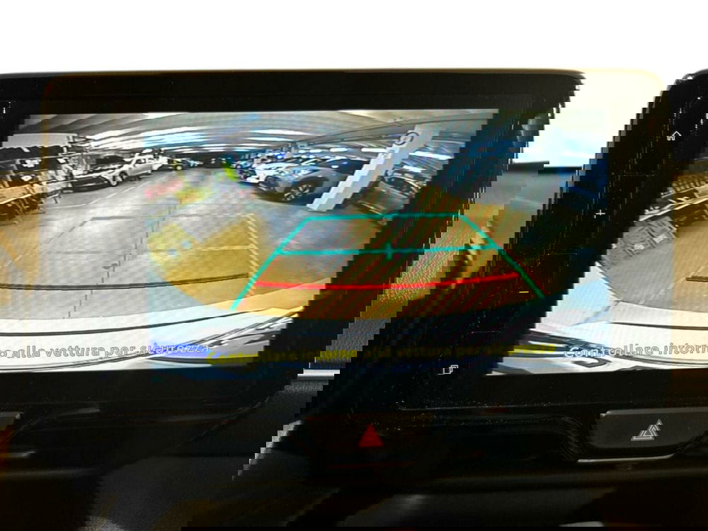 Toyota Yaris Cross usata a Lecco (13)