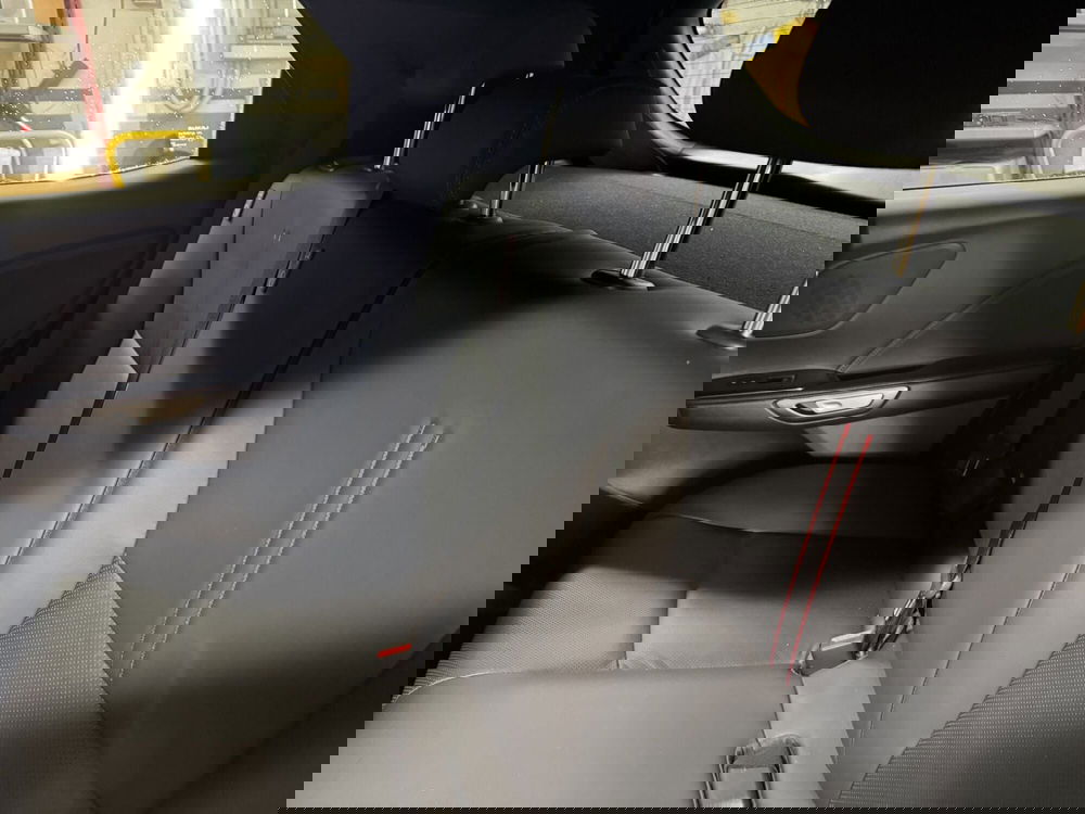 Lexus LBX usata a Como (6)