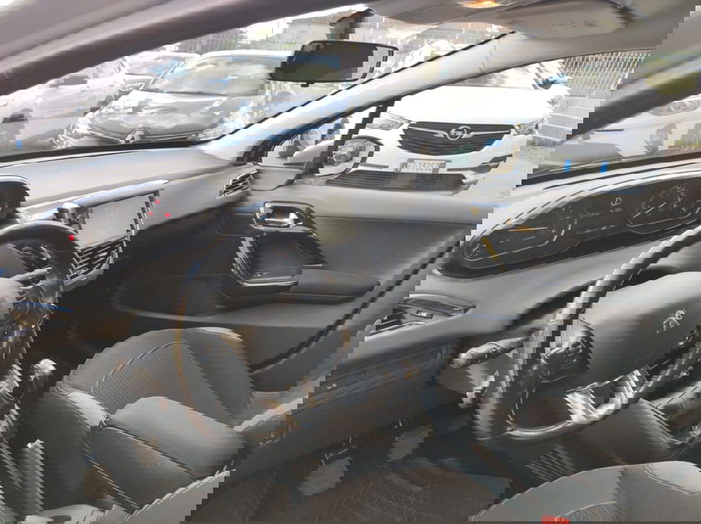 Peugeot 208 usata a Salerno (13)
