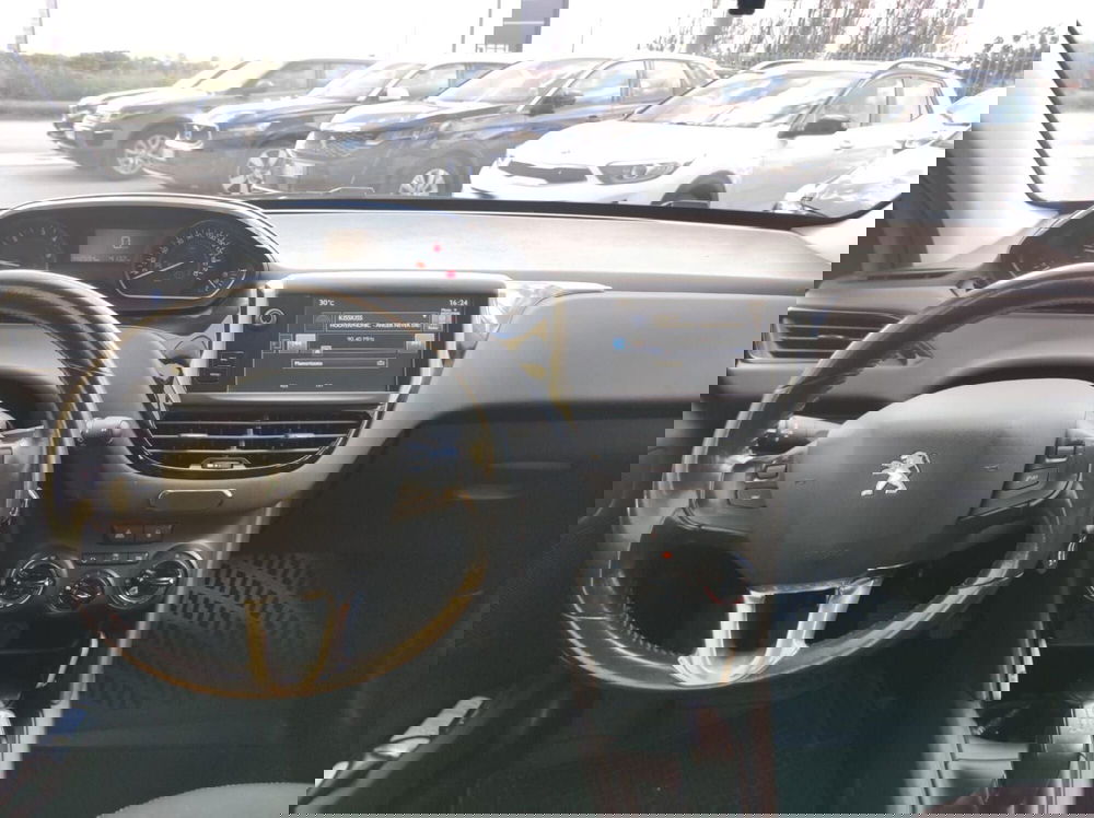 Peugeot 208 usata a Salerno (15)