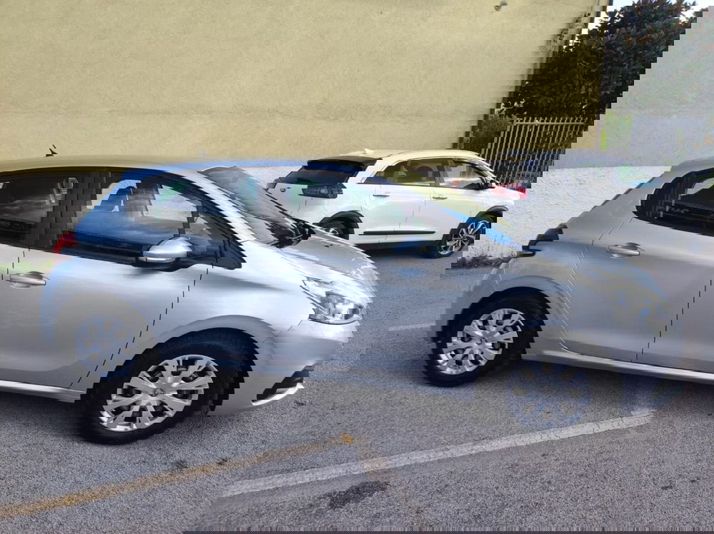 Peugeot 208 usata a Salerno (5)