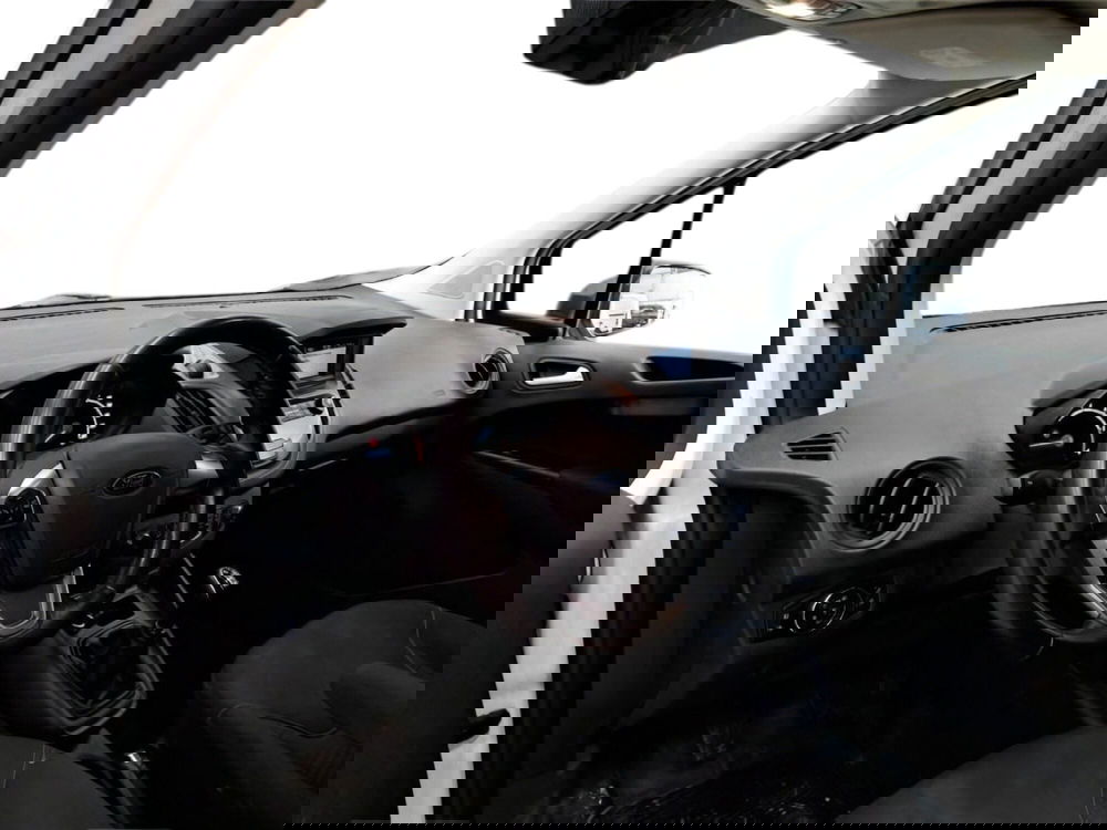 Ford Transit Courier usata a Salerno (9)