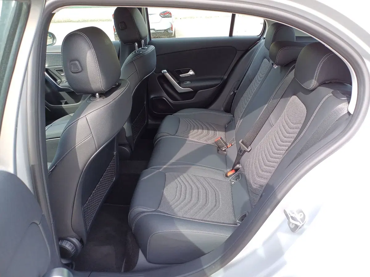 Mercedes-Benz Classe A nuova a Alessandria (7)