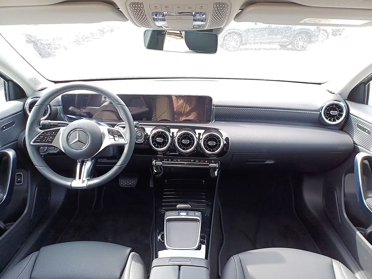Mercedes-Benz Classe A nuova a Alessandria (8)