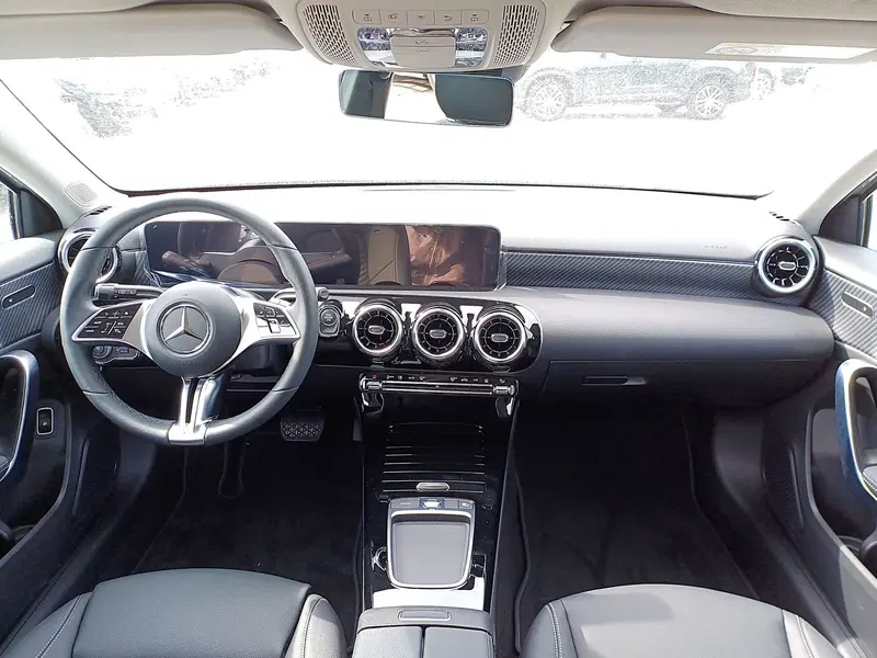 Mercedes-Benz Classe A nuova a Alessandria (8)