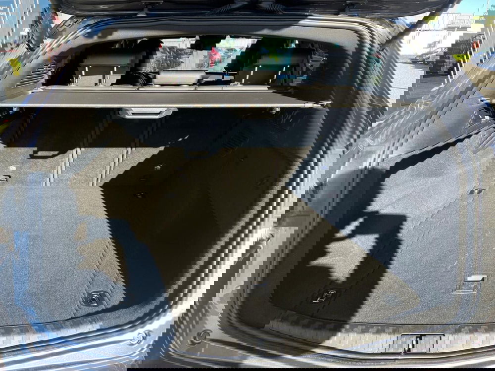 Alfa Romeo Stelvio usata a Milano (11)