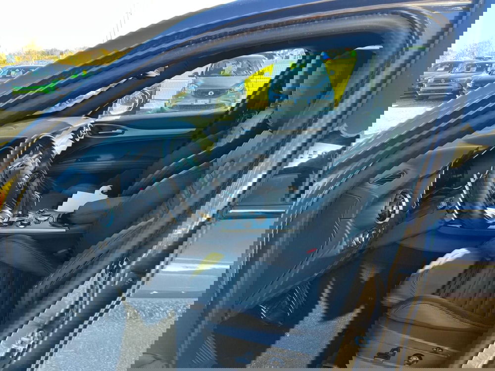 Alfa Romeo Stelvio usata a Milano (12)