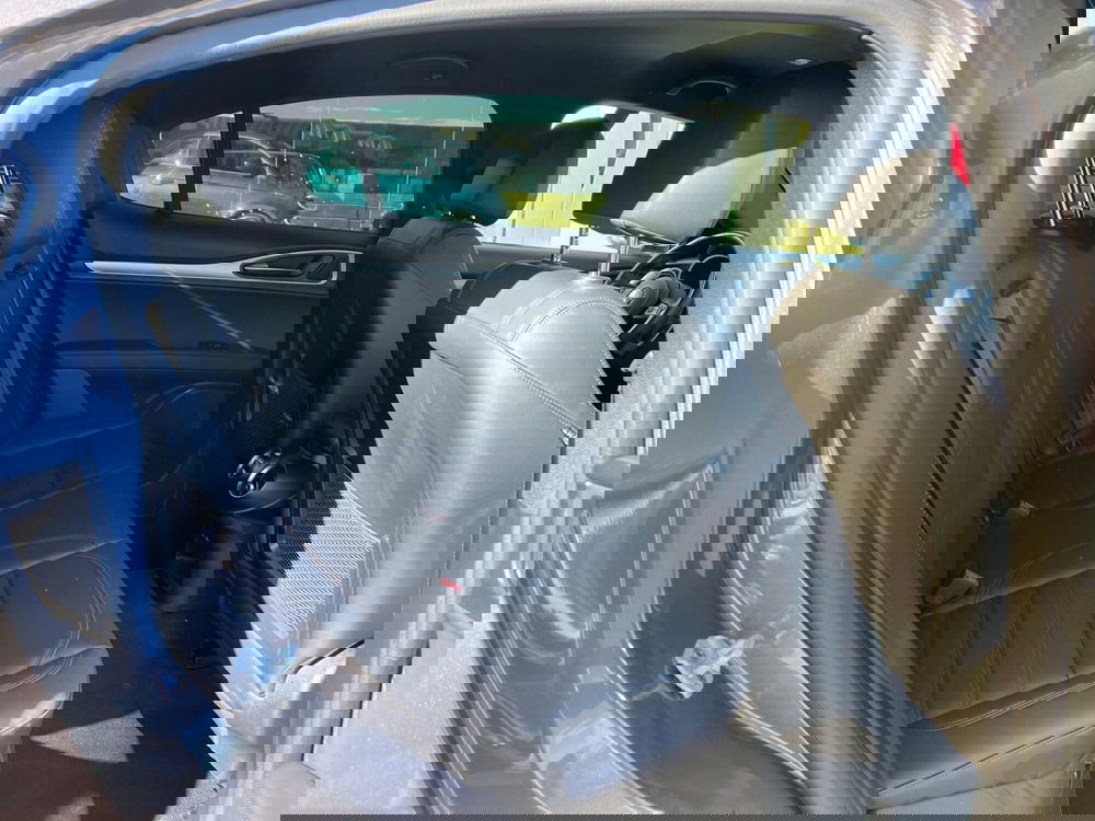 Alfa Romeo Stelvio usata a Milano (16)