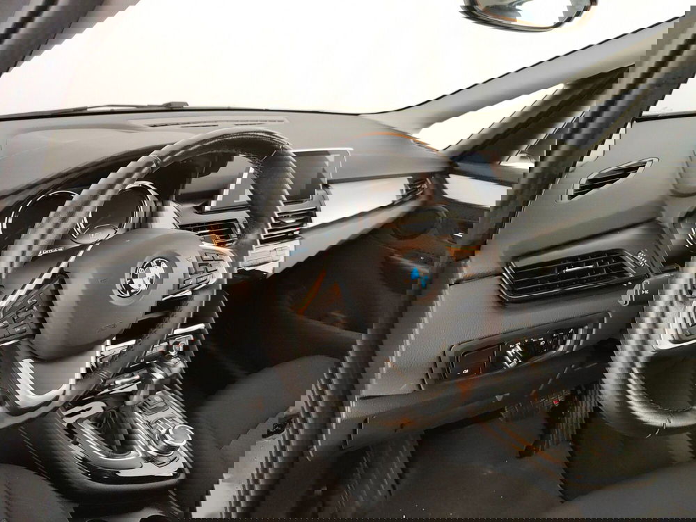 BMW Serie 2 Active Tourer usata a Caserta (19)