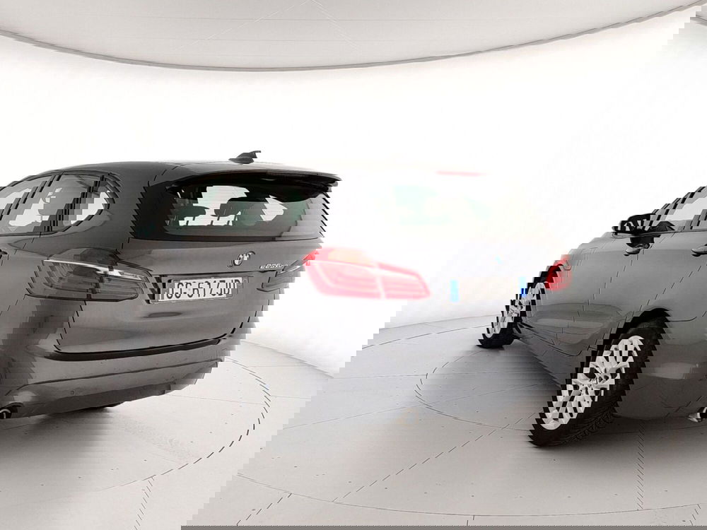 BMW Serie 2 Active Tourer usata a Caserta (4)