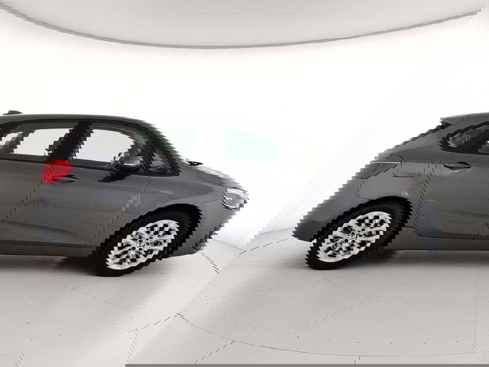 BMW Serie 2 Active Tourer usata a Caserta (7)