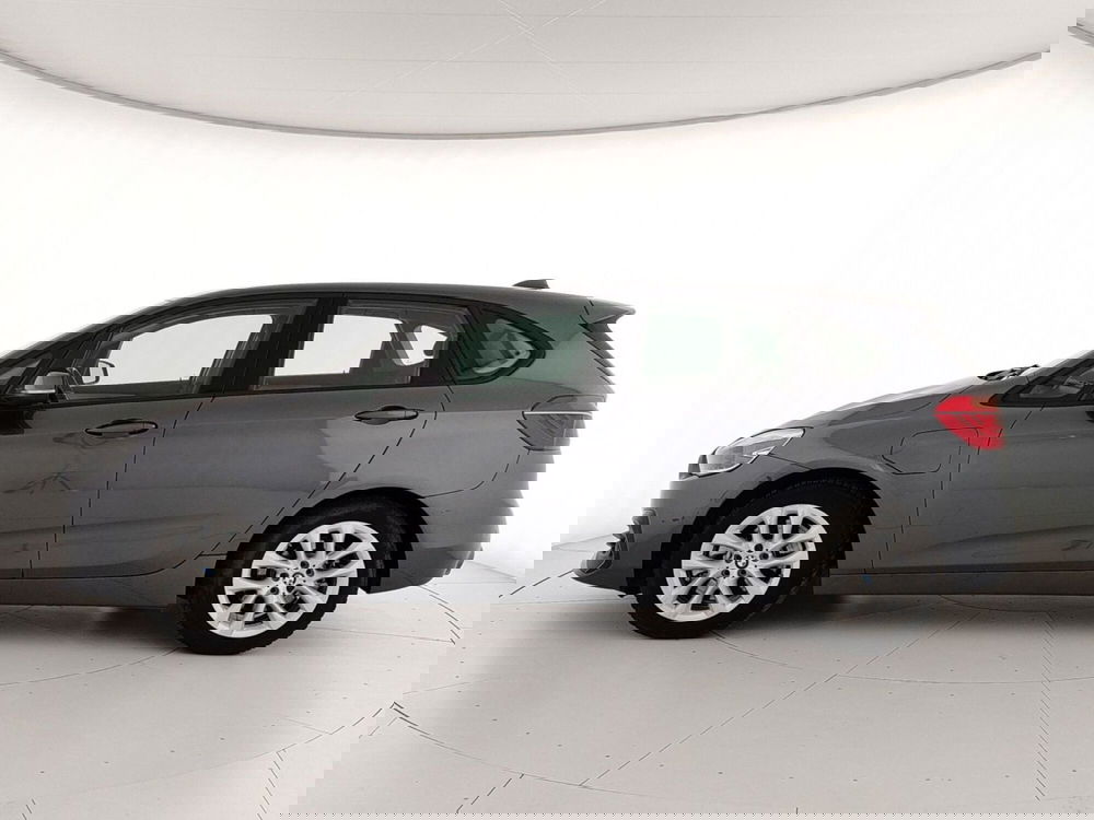 BMW Serie 2 Active Tourer usata a Caserta (8)