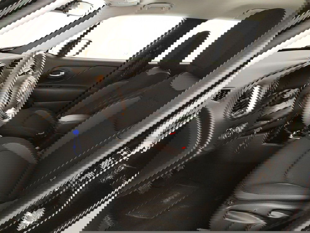 Jeep Renegade usata a Caserta (16)