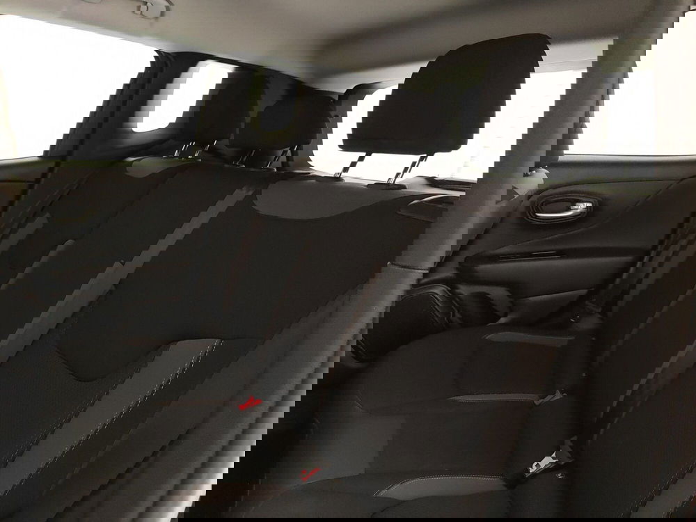 Jeep Renegade usata a Caserta (19)