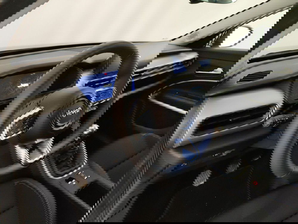 Jeep Avenger usata a Caserta (20)