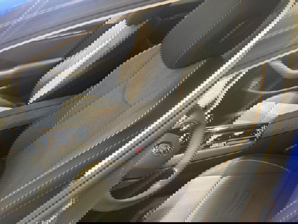 Skoda Superb nuova a Prato (7)