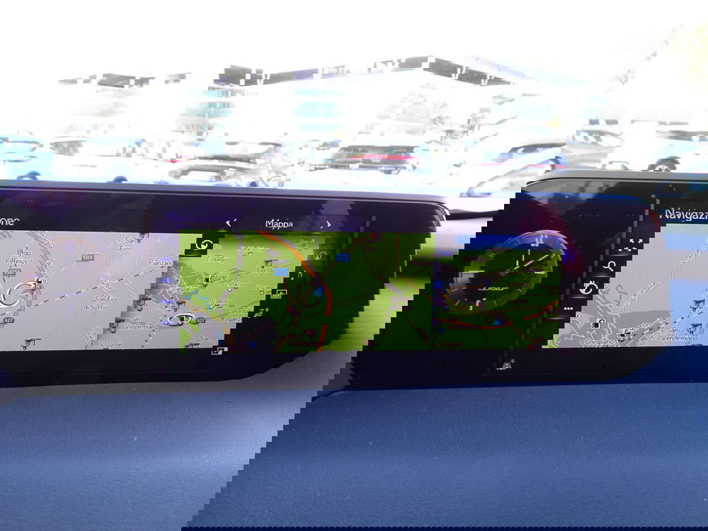 Lexus UX usata a Treviso (18)