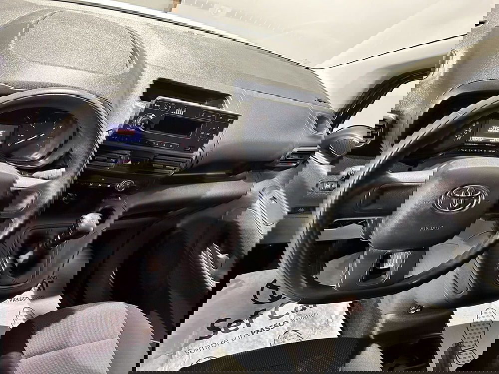 Toyota Proace City usata a Milano (11)