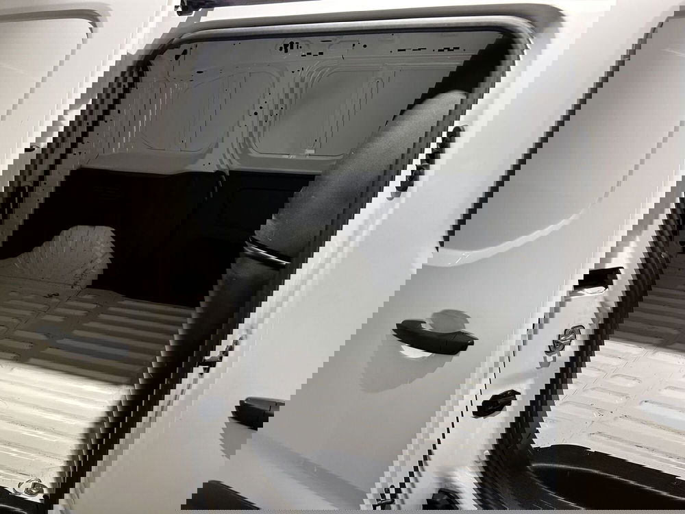 Toyota Proace City usata a Milano (7)