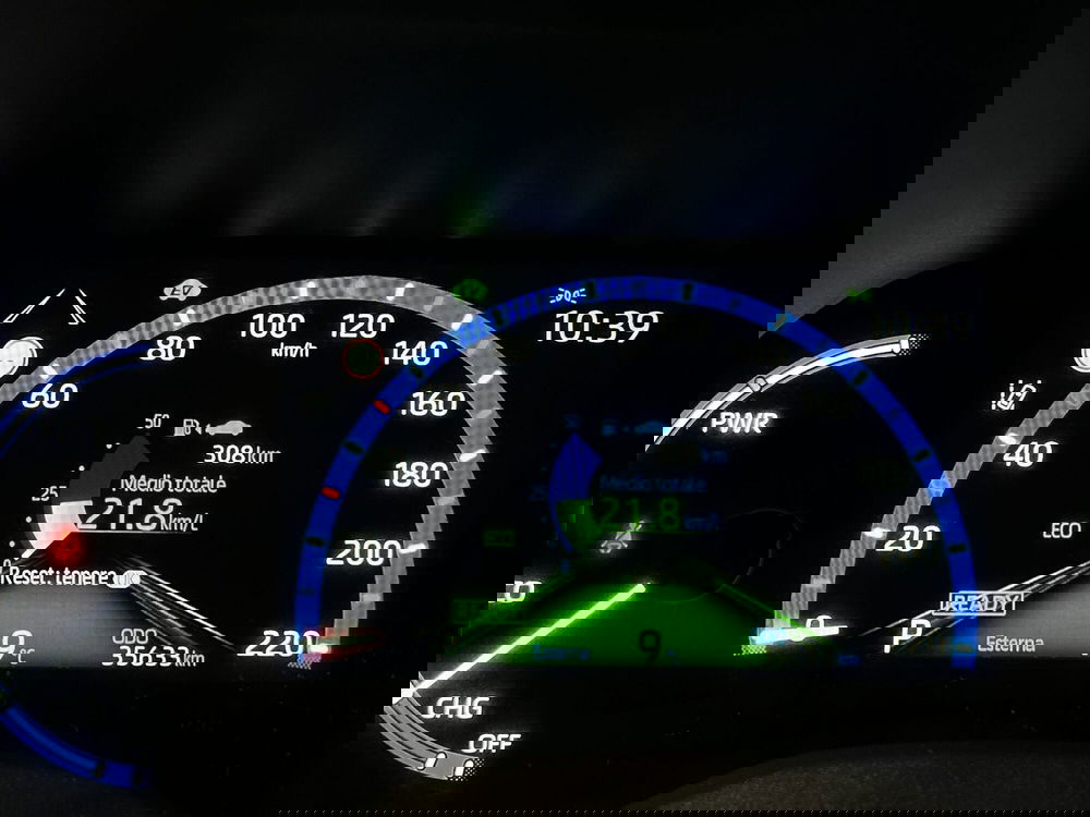 Toyota Yaris Cross usata a Milano (13)