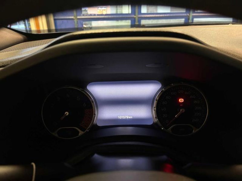 Jeep Renegade usata a Vercelli (16)