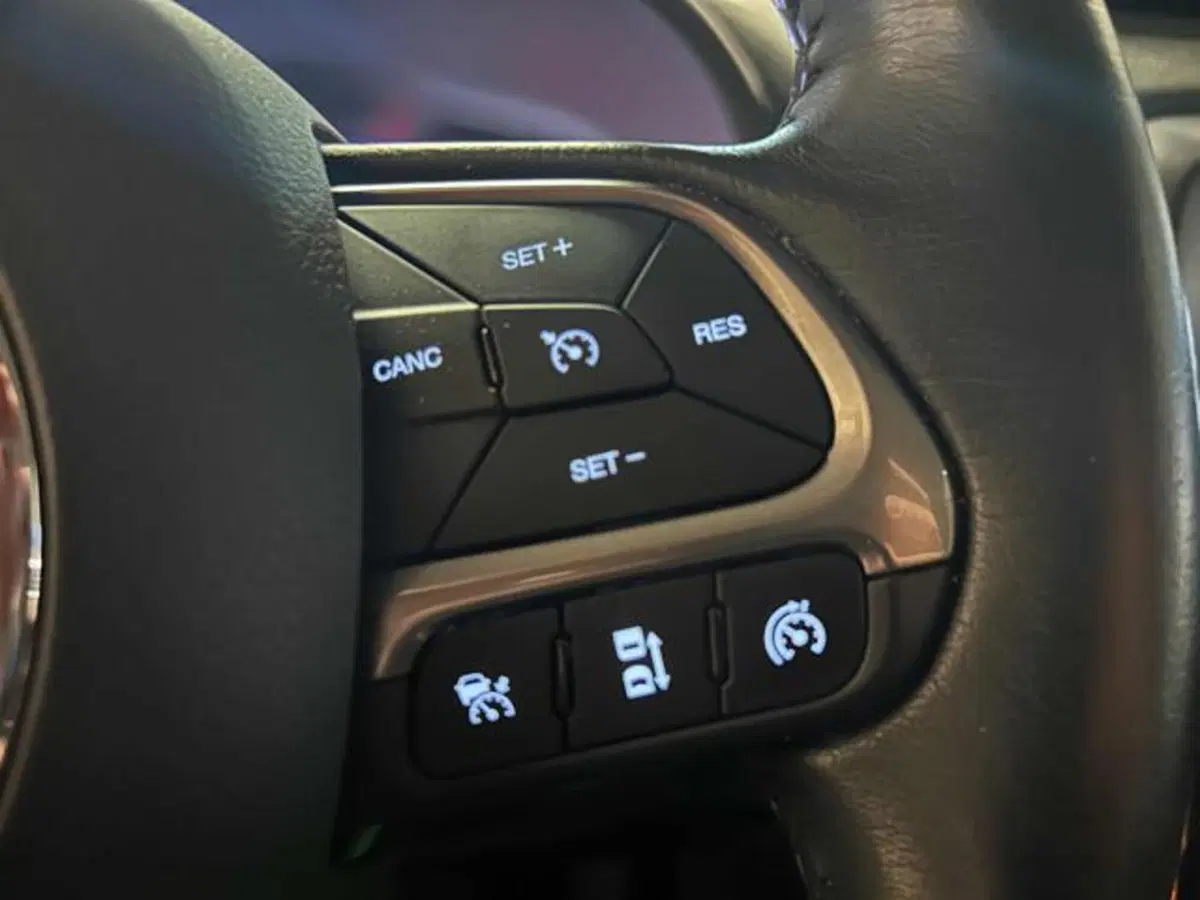 Jeep Renegade usata a Vercelli (8)