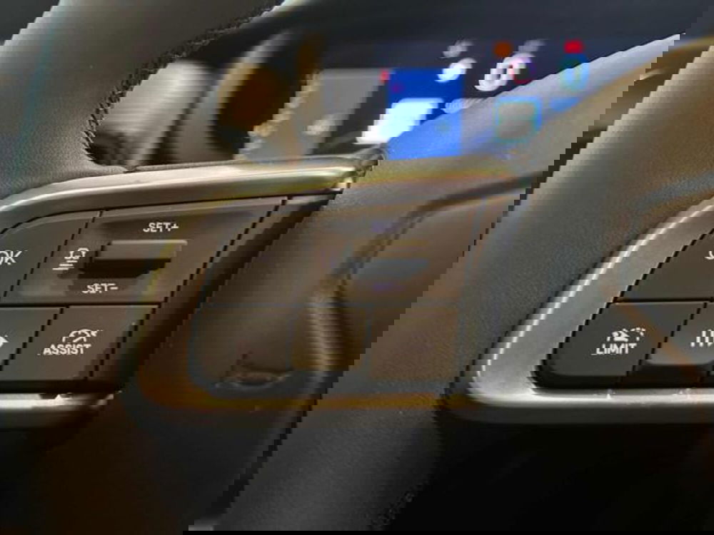 Jeep Avenger nuova a Vercelli (20)