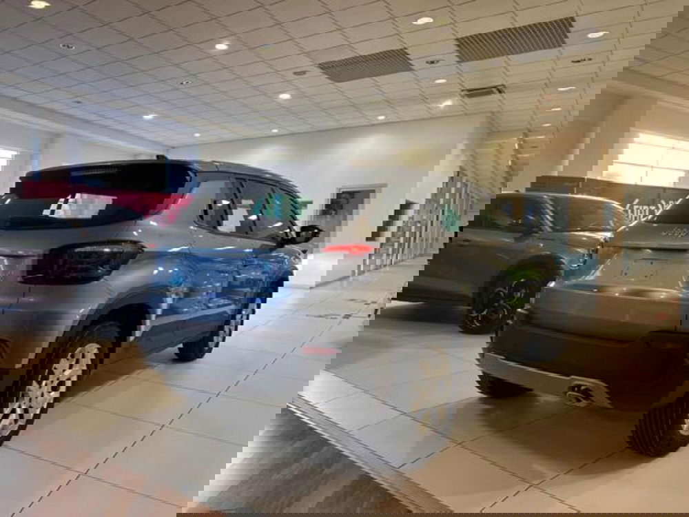 Jeep Avenger nuova a Vercelli (6)