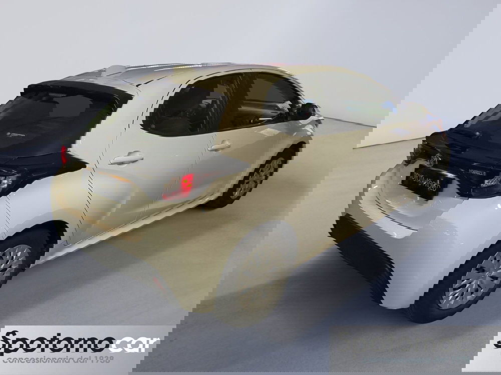 Toyota Yaris usata a Milano (7)