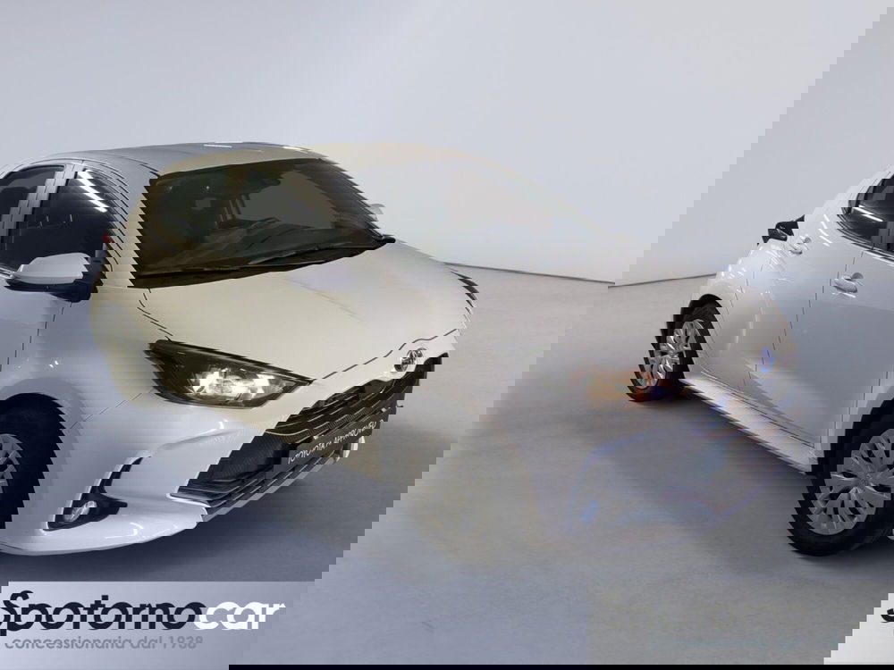 Toyota Yaris usata a Milano (8)