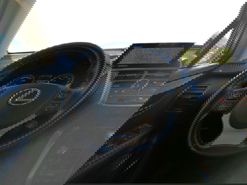 Lexus NX usata a Milano (10)