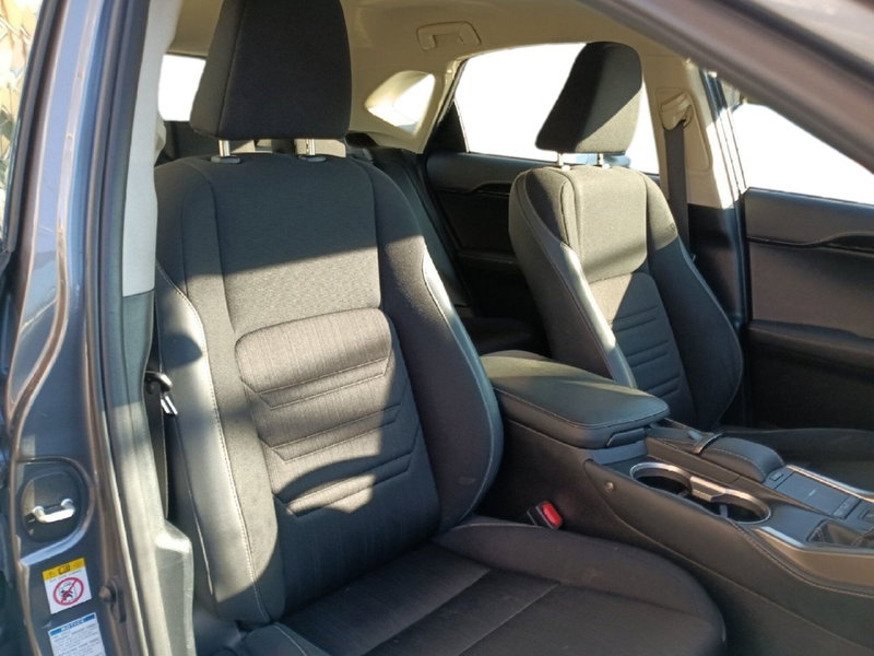 Lexus NX usata a Milano (7)