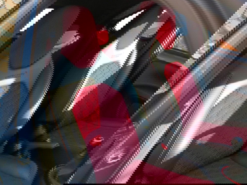 Toyota Aygo X usata a Milano (8)