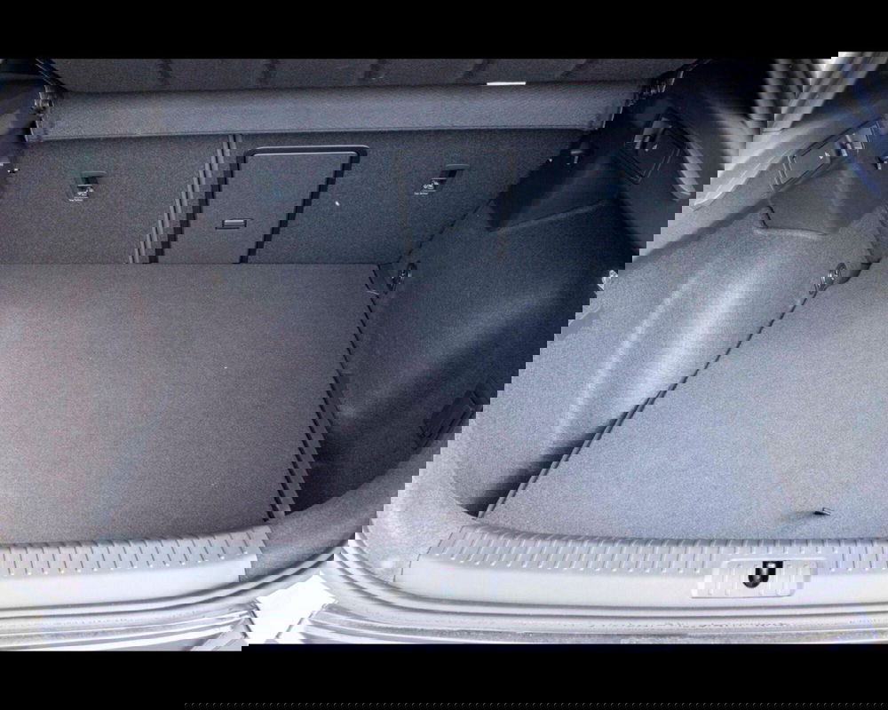 Cupra Formentor usata a Treviso (15)