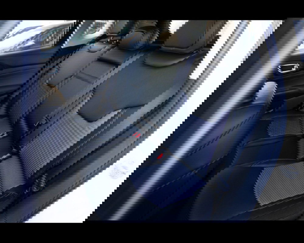 Jeep Compass nuova a Treviso (13)