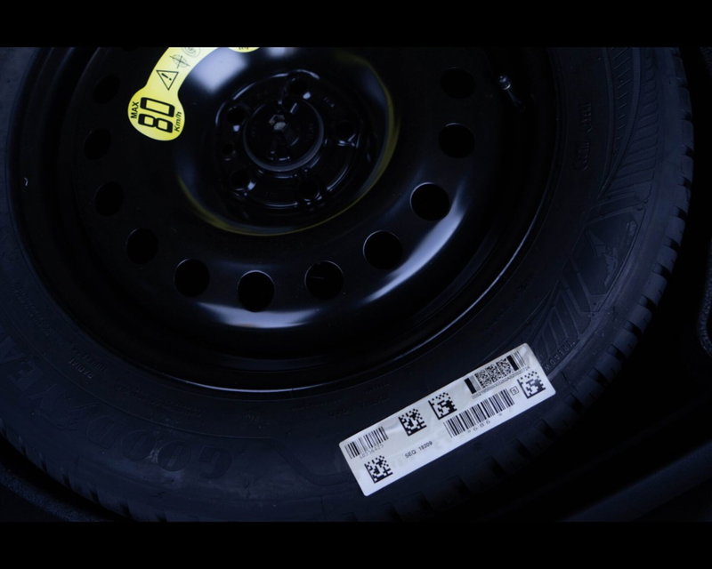 Jeep Compass nuova a Treviso (15)