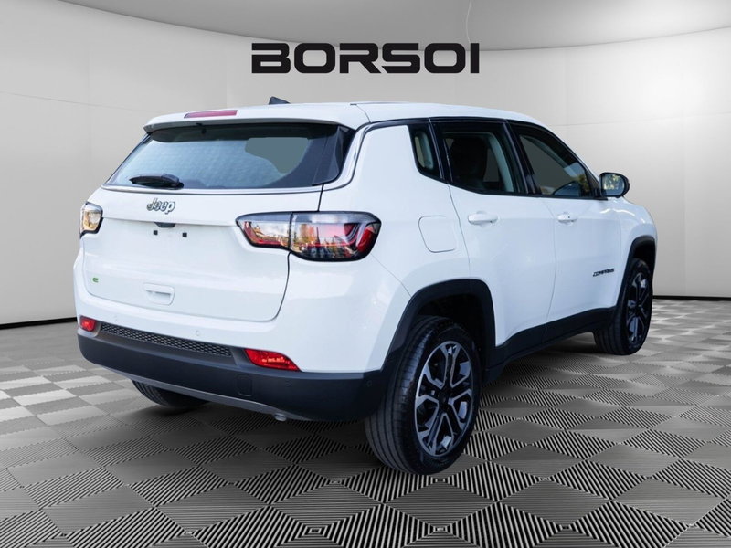 Jeep Compass nuova a Treviso (5)