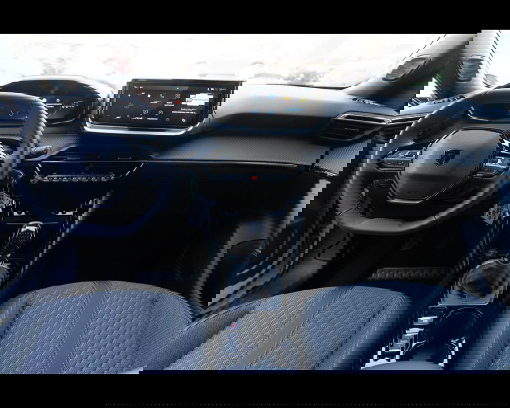 Peugeot 2008 nuova a Treviso (10)