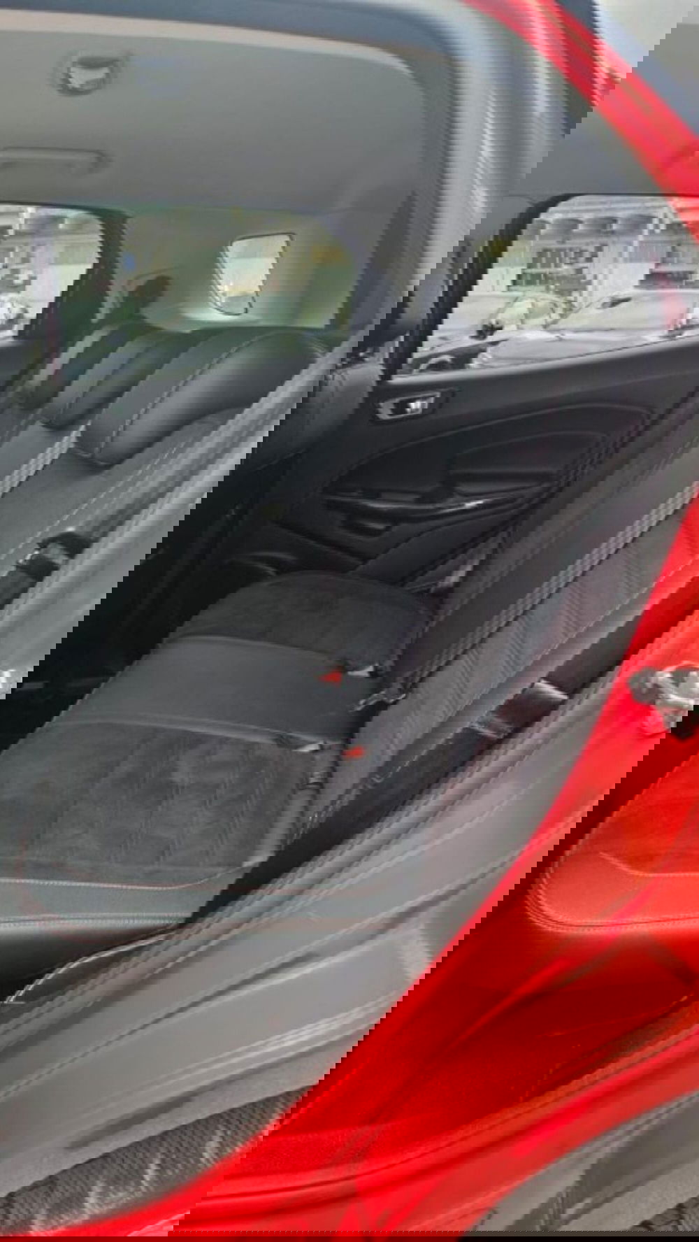 Ford EcoSport usata a Lucca (12)