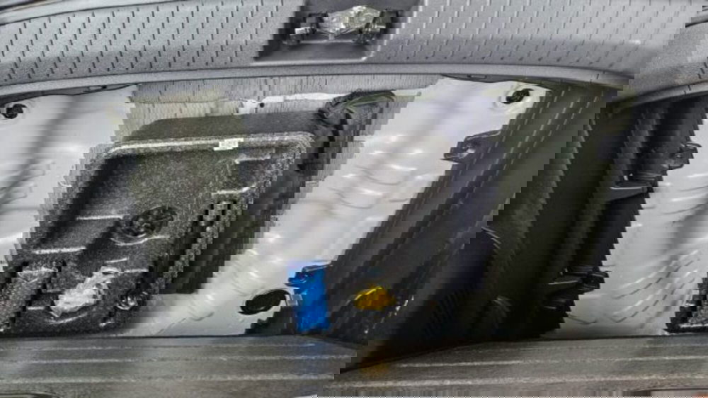 Hyundai Kona usata a Lucca (18)