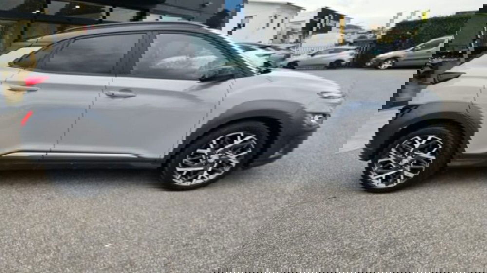 Hyundai Kona usata a Lucca (3)