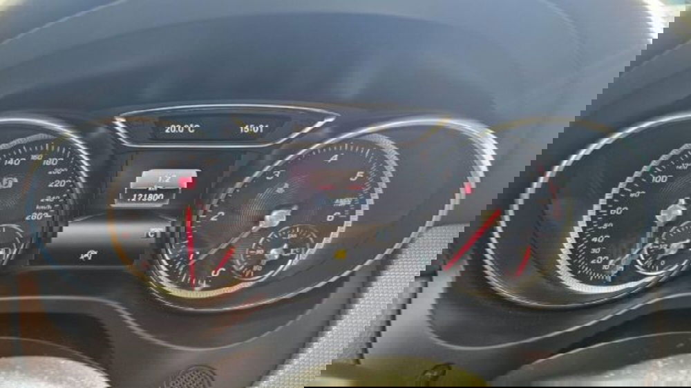 Mercedes-Benz CLA usata a Lucca (10)