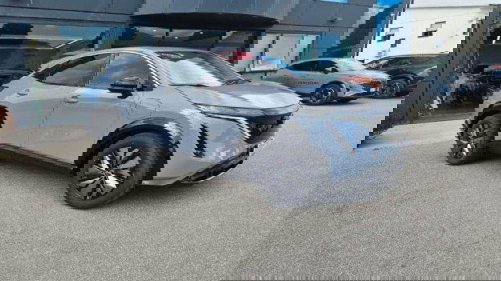 Nissan Ariya nuova a Lucca (2)