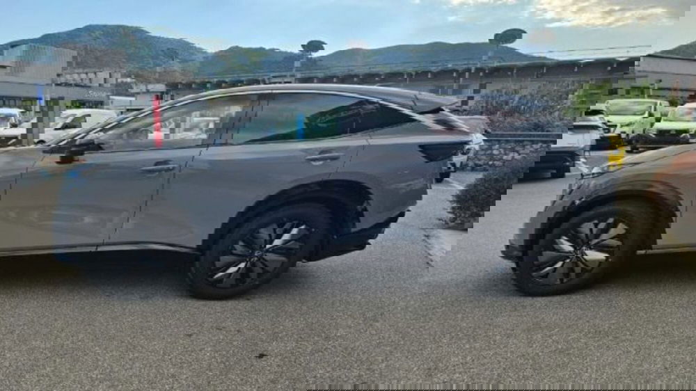 Nissan Ariya nuova a Lucca (7)