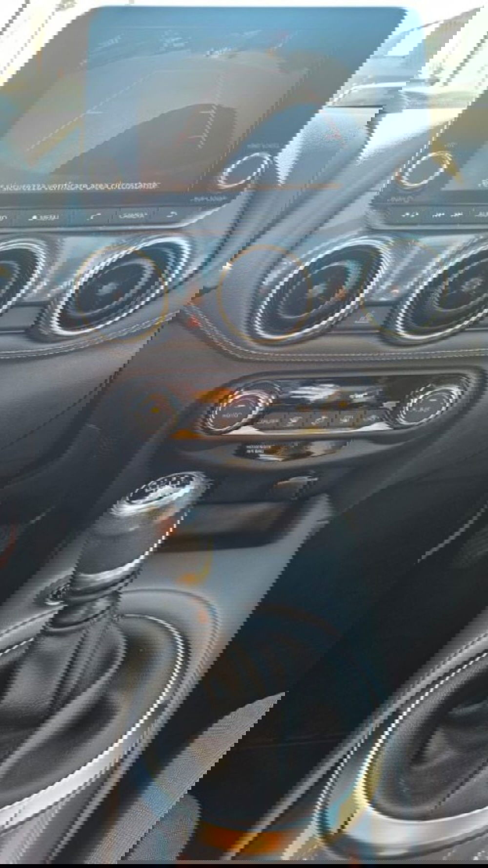 Nissan Juke usata a Lucca (11)