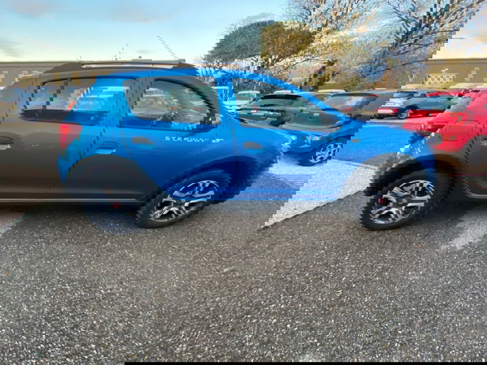 Dacia Sandero usata a Ravenna (7)