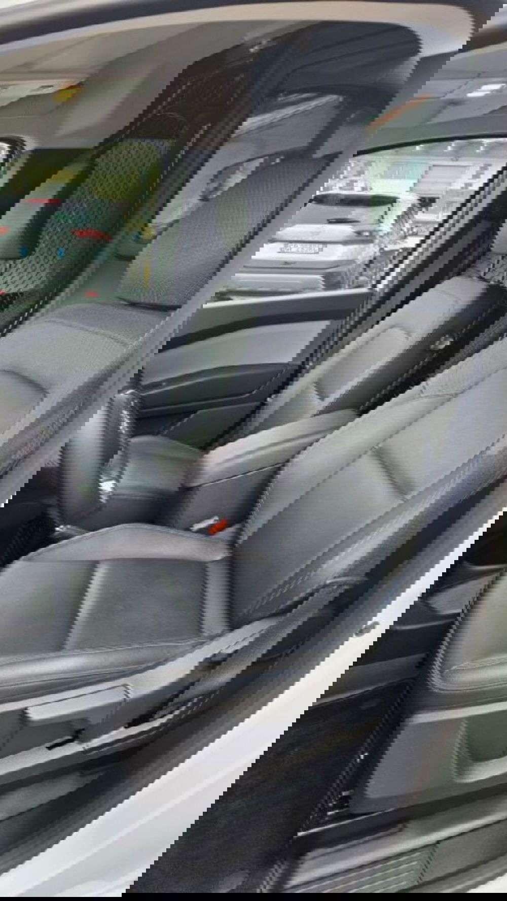 Nissan Townstar usata a Lucca (11)